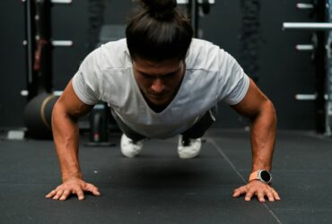 5+1 fekvőtámasz gyakorlat az erős testért