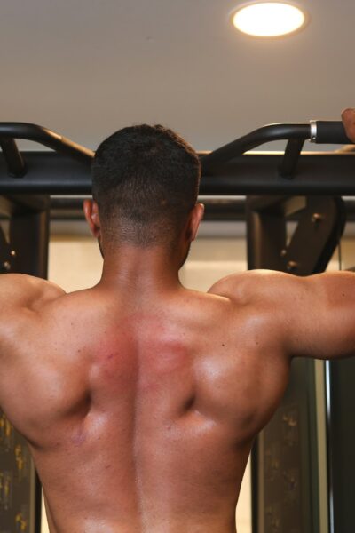 Ne rejtegesd – inkább formáld! – A csuklyás izom