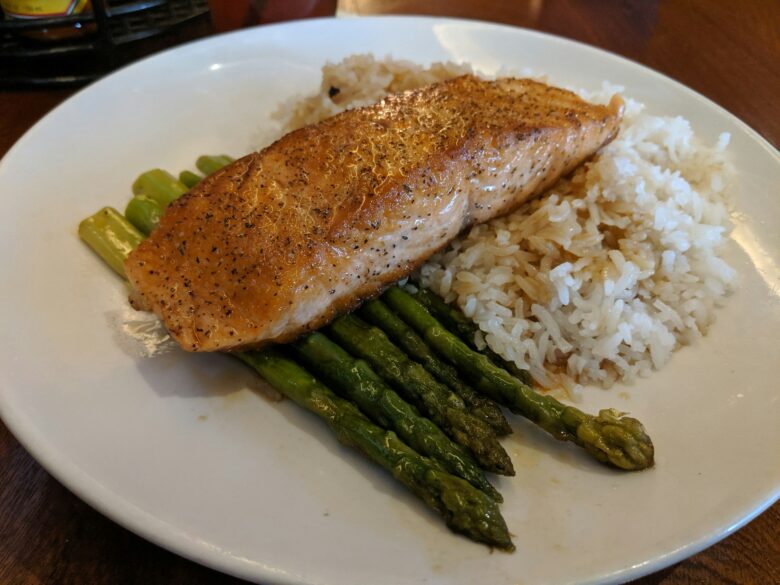 Miért érdemes lefekvés előtt fehérjét fogyasztani?