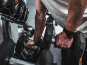 Bicepsz edzés több féle gyakorlattal, hatékonyan